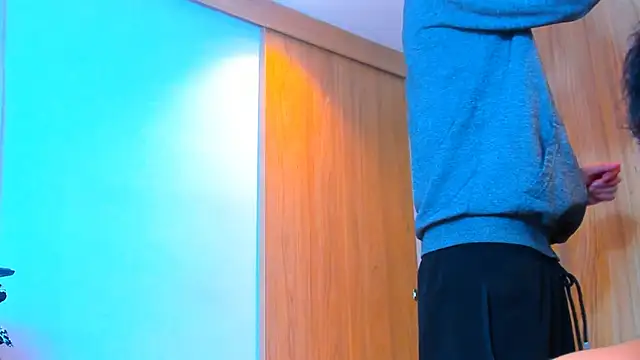 Chatroom XXX en direct de TheBatMansion