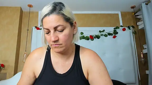 Chat XXX Live Heidy_milf