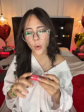 TeaseDollXXX 现场XXX聊天