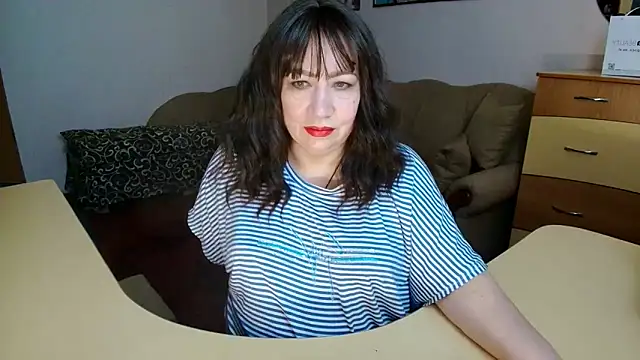 Lucretia_Goldi_ Live XXX-Chat