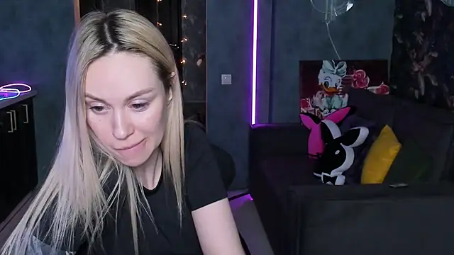 Blckmirrorr: απευθείας συνομιλία ΧΧΧ