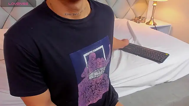 Clement_Reyes' Live XXX Chat