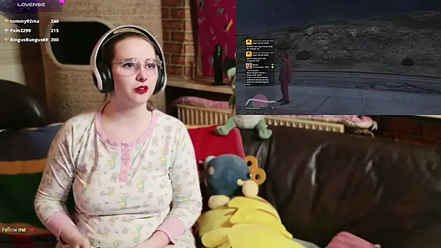 GamerGirl_Eve Live XXX Chat