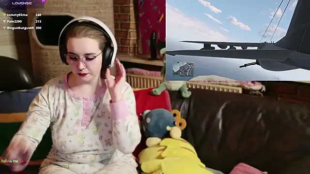 GamerGirl_Eve Obrolan Langsung XXX