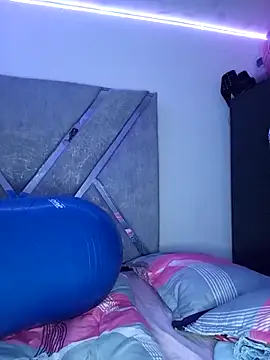 RosenRot07 Live XXX Chat