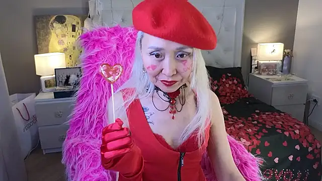 RoxalanaStar élő XXX-chatje