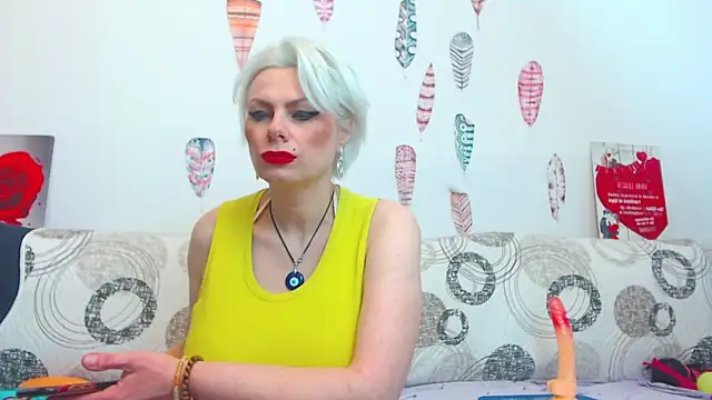 Playful_Goldie_WOW__ live XXX chat