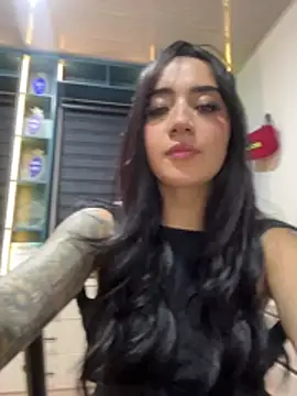 EmmyEvans1 live XXX chat