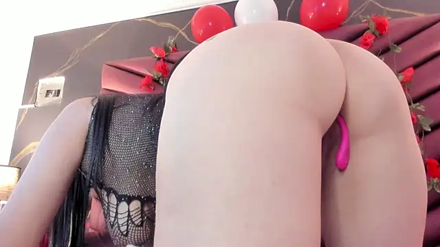 ValerySex_ Adlı Modelin Canlı XXX Sohbeti