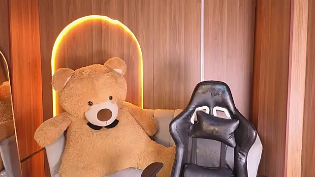 Alina_b_ webkamerás műsora