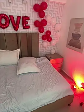 naishaa_ Live XXX Chat