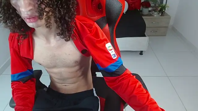 Czat XXX na żywo – Axel_fox77