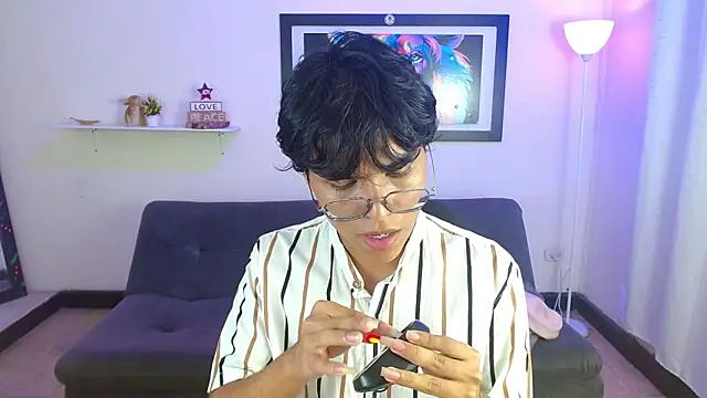 Maecum18のライブXXXチャット