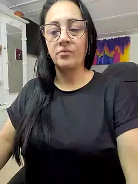 Онлайн чат XXX Ameliarizo