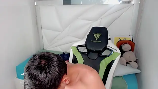 Liarr_ – Naživo XXX chat