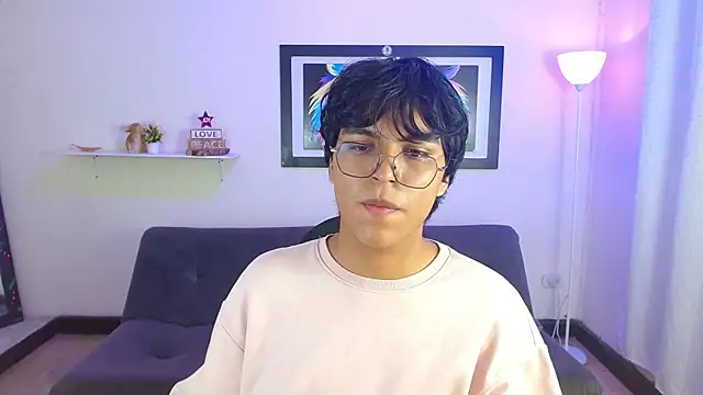 XXX chat uživo modela Maecum18