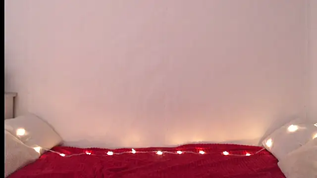 دردشة Emily_hardcore الجنسية المباشرة