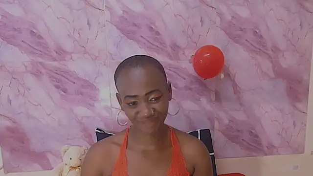 Chat +18 de EbonyOlive69 ao vivo