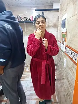 queemking: απευθείας συνομιλία ΧΧΧ