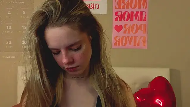 TiffinyMergist Chat XXX in diretta