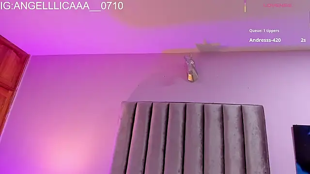 Little_Angelica18 Live XXX-chat