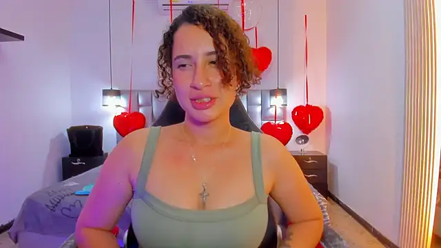 Show modela NoaMalak7 na web-kameri