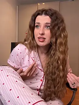 RoxxyDallas' Live XXX Chat