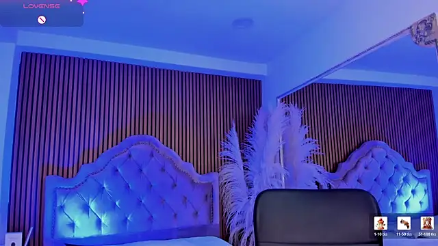 Chat +18 de SelenaStonne ao vivo