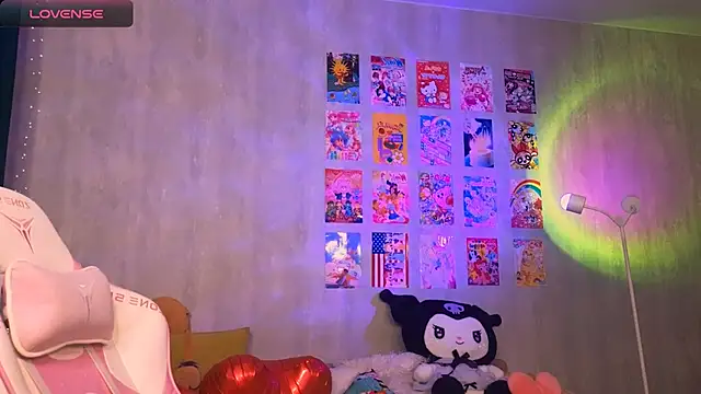 Britney_Lynch Adlı Modelin Canlı XXX Sohbeti