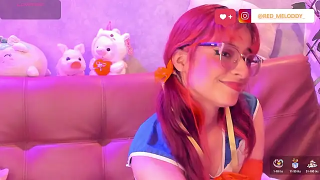 RedMeloddy Adlı Modelin Canlı XXX Sohbeti