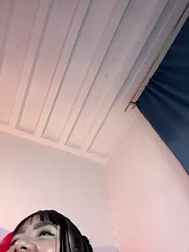 _bambi_amのライブXXXチャット