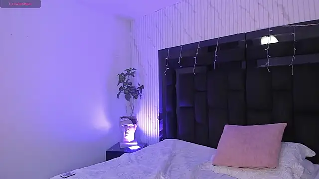 JanneBlossom_'s Live XXX Chat