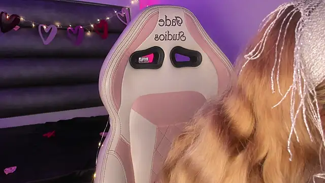 adhalee_js: απευθείας συνομιλία ΧΧΧ