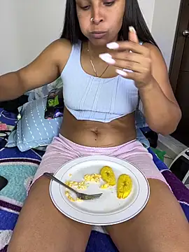 sandylau Adlı Modelin Canlı XXX Sohbeti