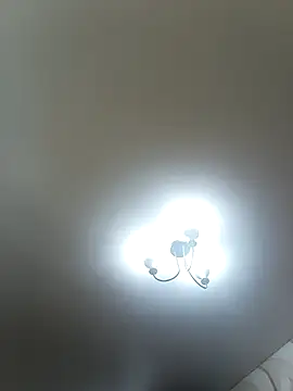 Živý XXX chat AvrilMillers