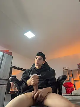 Sebastian_Reed 라이브 XXX 채팅