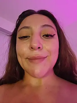 VickyHoult Chat XXX in diretta