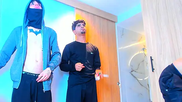 Chat XXX en directo de TheBatMansion