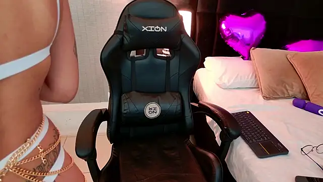 EllaEvanz Live XXX Chat