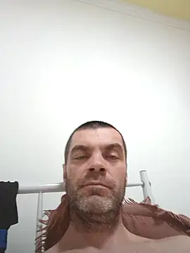 DOMINATOR_SIR-MASTER Adlı Modelin Canlı XXX Sohbeti