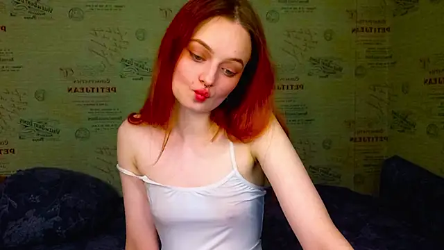 emi_less 即時 XXX 聊天