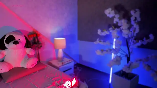 MelodyAdamss Chat XXX in diretta