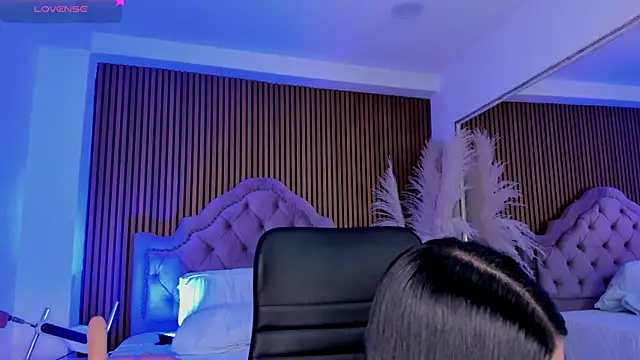 دردشة SelenaStonne الجنسية المباشرة