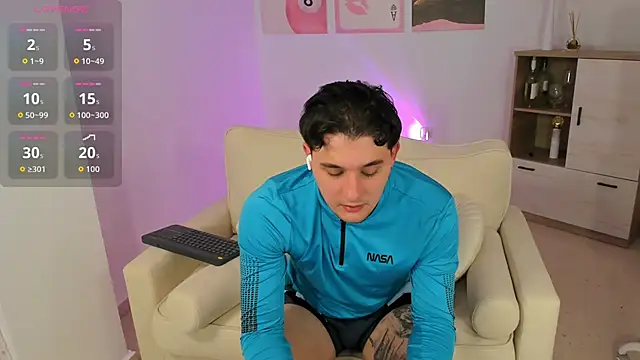 Chat +18 de Massimo_Fiore ao vivo