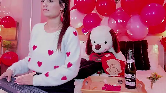 SusanAdams1 élő XXX-chatje