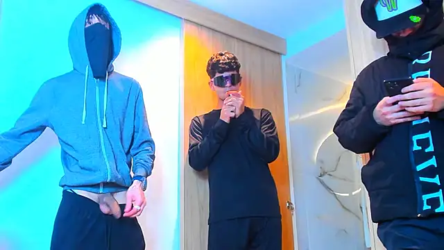 TheBatMansion Chat XXX in diretta