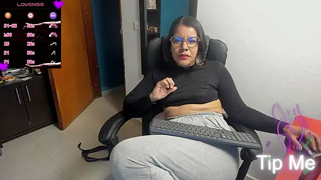 peanut_tangerine's Live XXX Chat