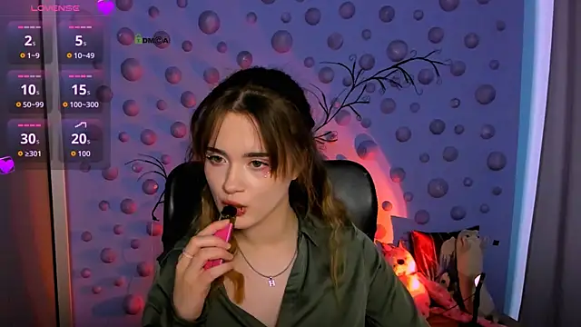 liana_kisses' Live XXX Chat