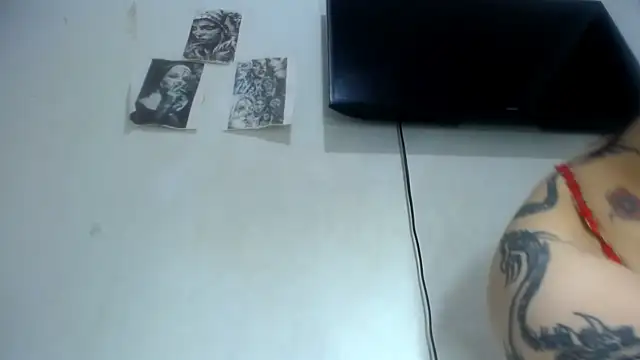 Foxy_Lovex webkamerás műsora