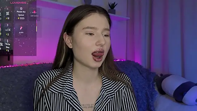 _Lua__'s Live XXX Chat